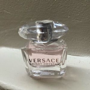 Versace bright Crystal fragrance